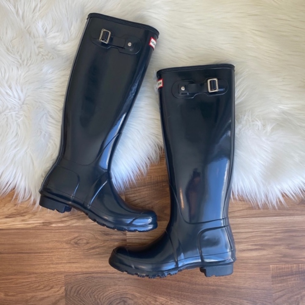 Tall Grey Glossy Hunter Rain Boots size 9